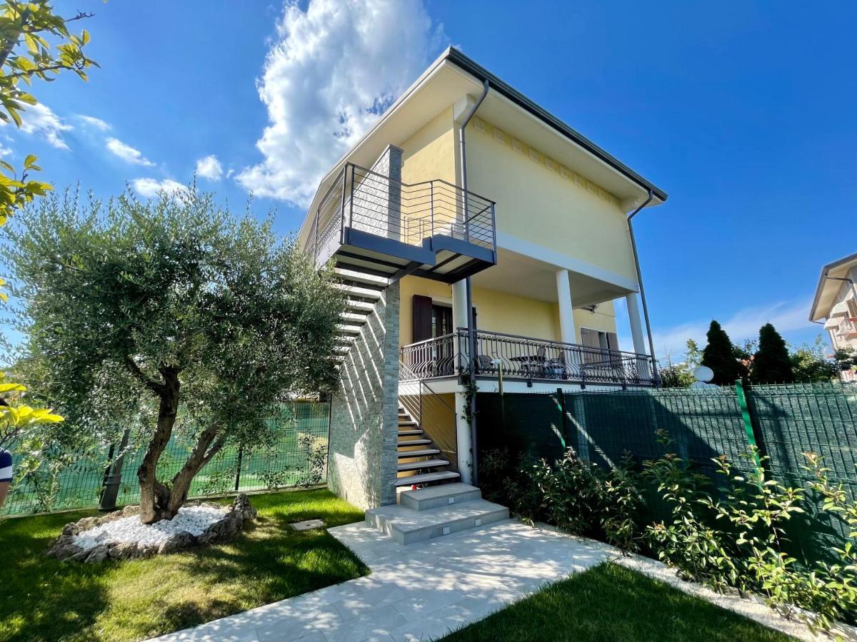 Villa Elena Desenzano del Garda Exterior photo